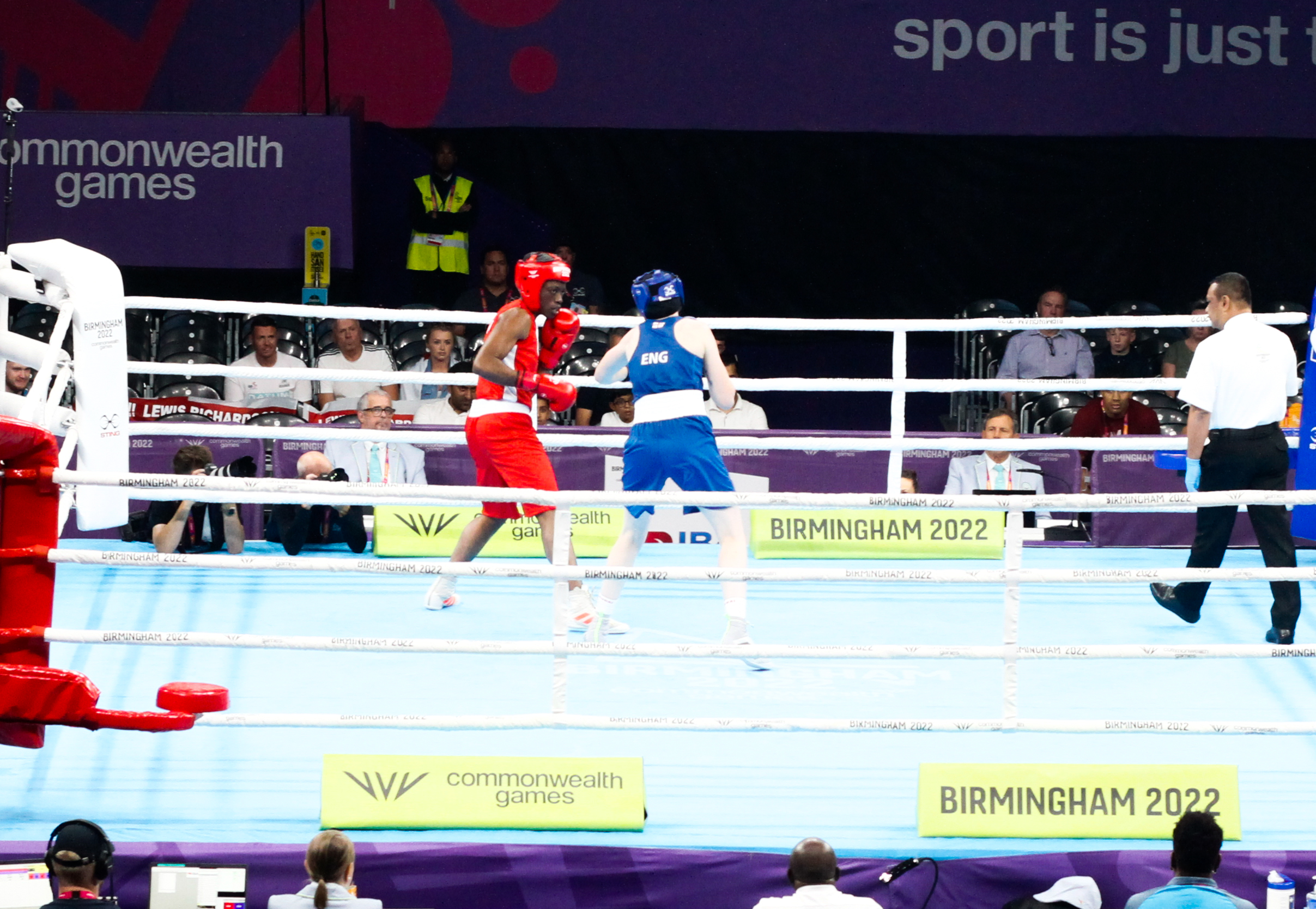 Ornella Sathoud in action against Kerry Davis