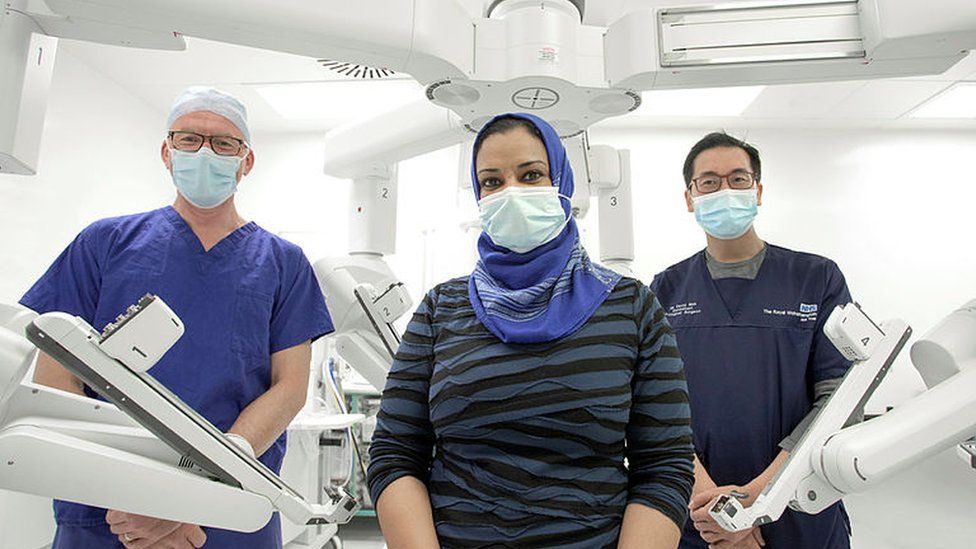 New robot aiding surgery at Wolverhampton hospital