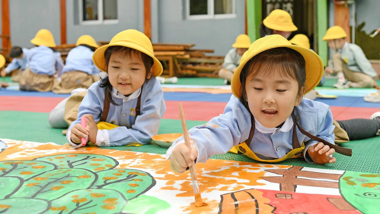 China's population set to get smaller