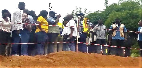 Kwasi Amoako-Atta (arrowed), Minister of Roads and Highways, with others on the bridge