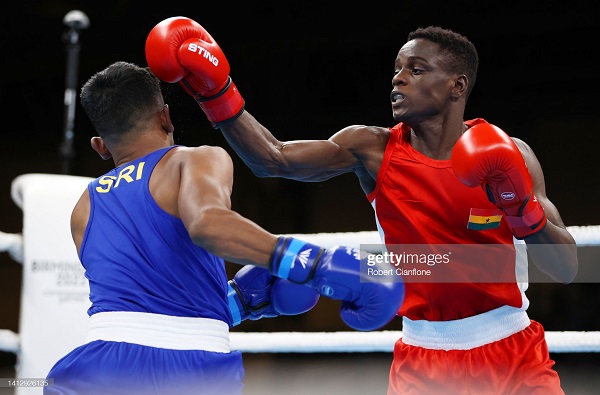 Fight picture Abraham Mensah versus Rukmal Prasanna