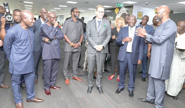 Ralph Mupita, Group President and CEO of MTN, explains a point to the dignitaries Ralph Mupita, Group President and CEO of MTN, explains a point to the dignitaries