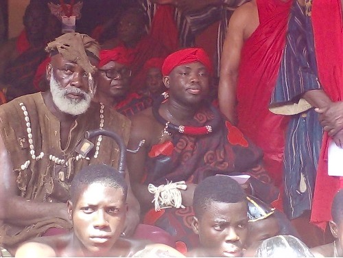 Okpekpewuokpe Torgbuiga Dagadu IX (seated right), the newly installed Paramount Chief of the Akpini Traditional Area