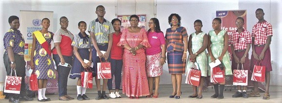 Kate Baaba Hudson (middle), Editor of the Junior Graphic; and Hannah  Amoah (6th from right), Assistant Editor of the newspaper, and Mrs Gertrude Opoku Fofie (5th from right), the quiz mistress, with the contestants and other officials