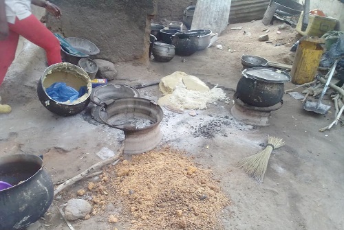 The food of some vendors  poured on the floor
