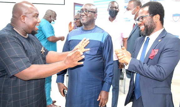 Prof. Eric Opoku Mensah (left), the Deputy Rector of the Ghana Institute of Journalism, interacting with Mr George Sarpong (middle), Executive Secretary of the National Media Commission, and Nana Kwaku Kumi (right), a Legal Officer at CHRAJ. Picture: ESTHER ADJORKOR ADJEI
