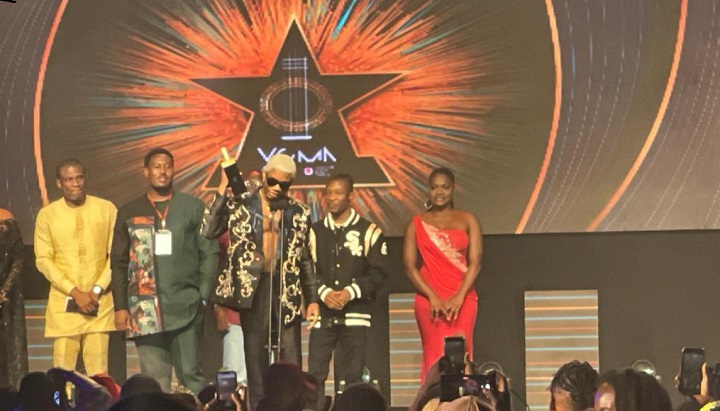 KiDi wins VGMA 23 Artiste of the Year