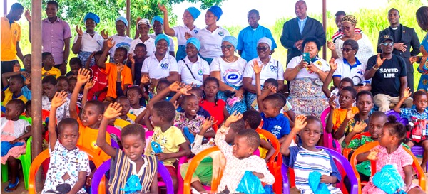 Members of the Women’s Fellowship of the Immanuel Methodist Society after the donation