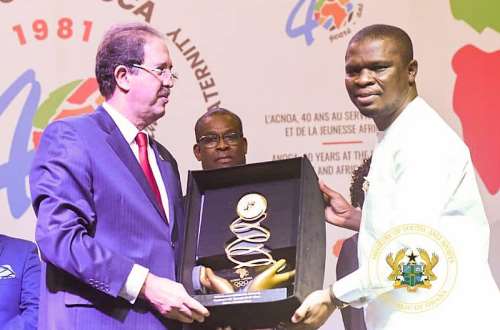 Youth & Sports Minister, Mustapha Ussif (right) being honoured at the 40th-anniversary dinner of the Association of National Olympic Committees of Africa (ANOCA) at the Transcorp Hilton in Abuja, Nigeria in September 2021