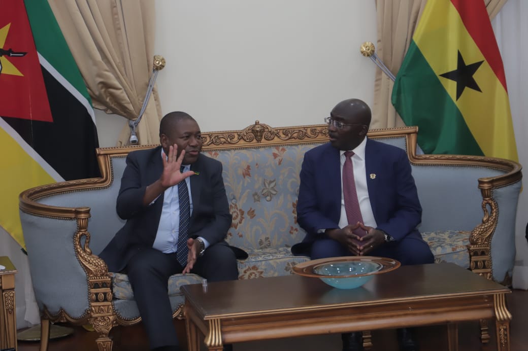 President of Mozambique, Mr Filipe Jacinto Nyusi in talks with Vice President Dr Mahamudu Bawumia