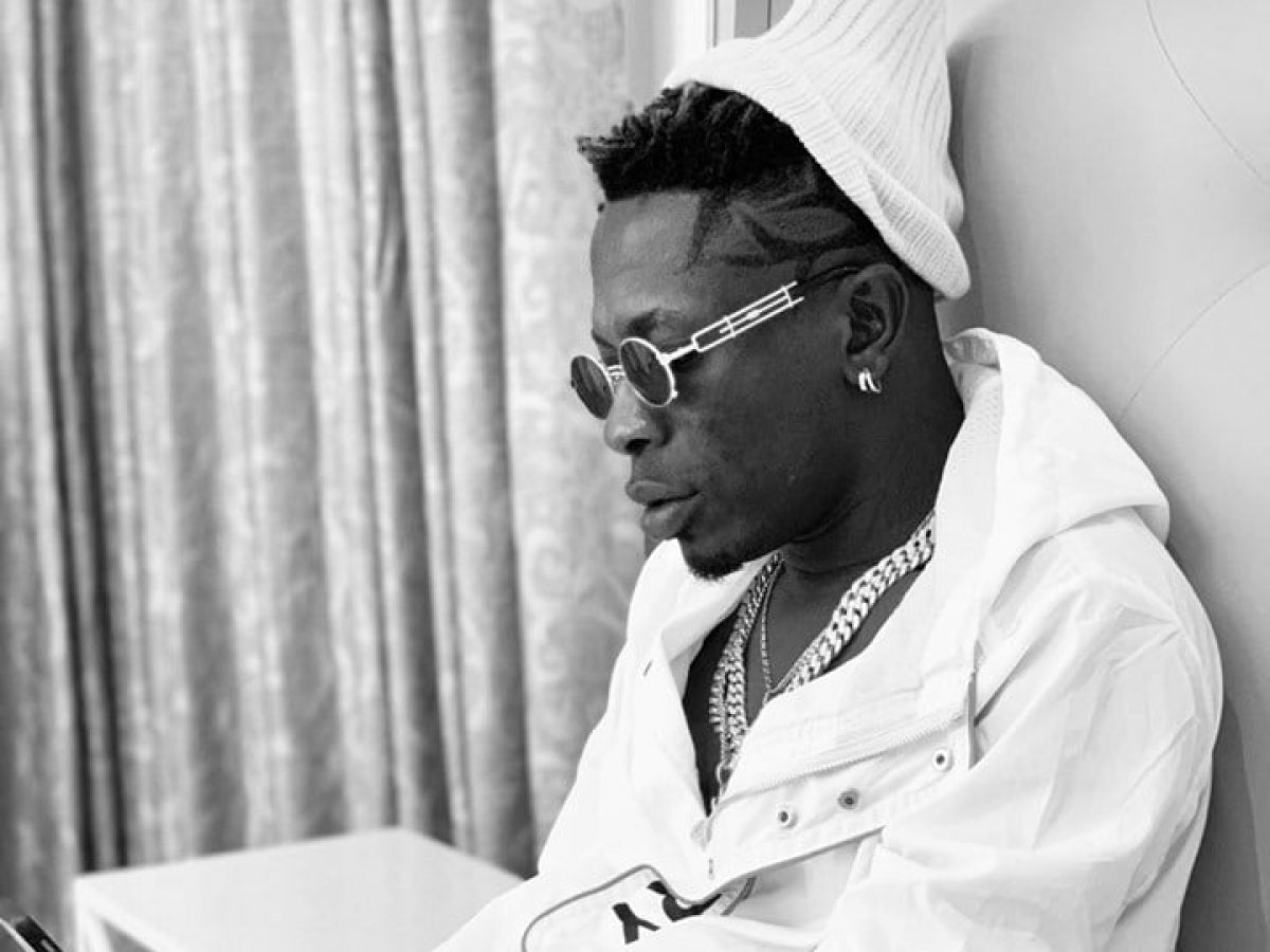    Shatta Wale cooperating with Police over Fennec’s murder