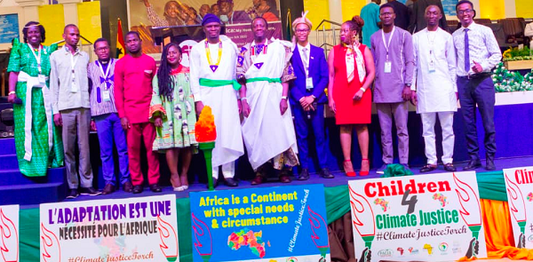 Mustapha Ussif (6th from left), Minister for Youth and Sports, and Rev. Dr Fidon Mwombeki, General Secretary, All African Conference of Churches, flanked by leadership of the Youth Congress
