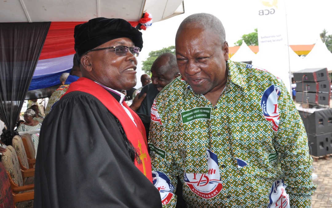 Show love to neighbours - Mahama to Christians