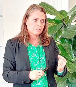 Lise Walbom, CEO of Food Nation addressing the journalist participating in the DFC fellowship during a visit to the Danish Institution.