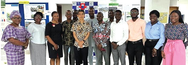 Araki Yasumichi (arrowed) with some JICA officials and recipients of ABE Initiative Scholarship