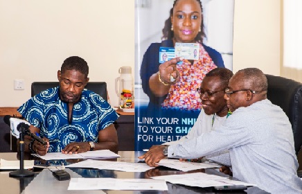 Dr Bernard Okoe-Boye (left) signing the MoU. With him are Pro Vice Chancellor of KNUST (middle), Professor Ellis Owusu-Dabo,  and Prof. Christian Agyare,  Provost of College of Health Sciences, KNUST