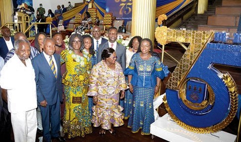 Akosua Frema Osei-Opare (4th from left), the Chief of Staff, with Prof. Nana Aba Appiah Amfo (right), Vice-Chancellor, University of Ghana; Dr Yaw Adutwum (2nd from right, back), Minister of Education; Emilia Agyei-Mensah (3rd from right), Registrar, UG, and some dignitaries at the unveiling of the anniversary logo. Picture: Maxwell Ocloo