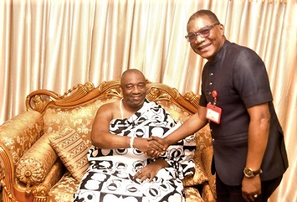 King Nii Tackie Teiko Tsuru II, the Ga Mantse,  welcoming Kobby Asmah, Editor, Graphic, to his residence in Accra 
