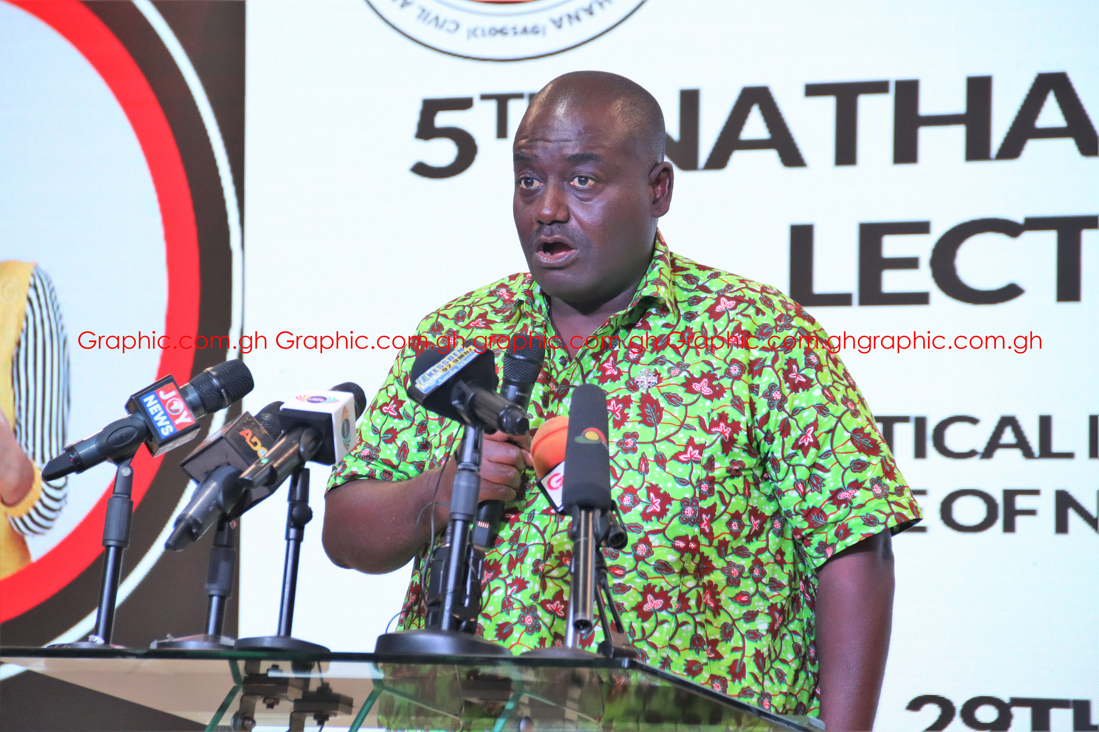 Politicians behind ghost names on govt payroll - CLOGSAG