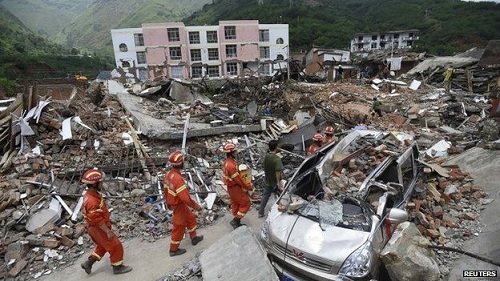 Northwest China hit by 6.2 magnitude earthquake