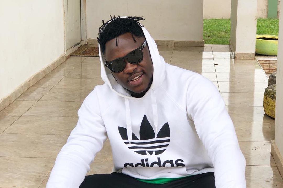 Be better versions of yourself- Medikal  to ‘lookalike artistes’