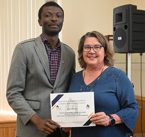 Ghanaian student wins award for research promoting sustainability practices at Eastern Illinois University
