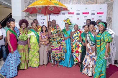 Nana Yaw Sarpong Siriboe I (5th from left), 2022 National Best Farmer, Ruth Awintanga (5th from right), Miss Agriculture 2023, and other contestants with some dignitaries after the event
