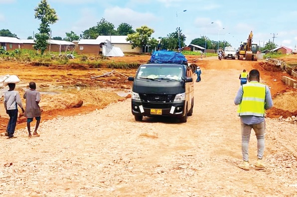 The road linking Walewale to Nalerigu has been temporarily fixed to facilitate pedestrian and vehicular movement 
