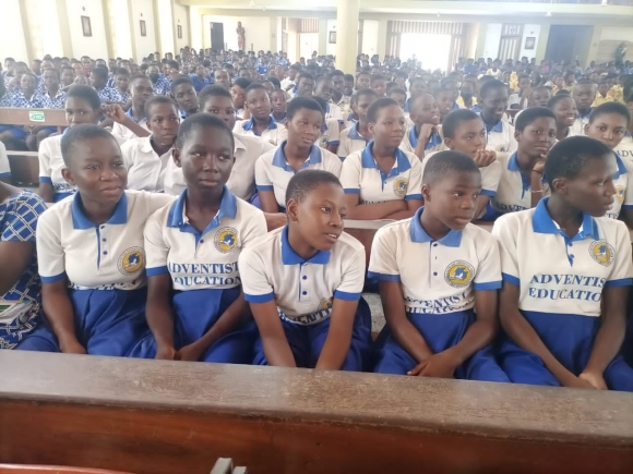 JHS students in Ashaiman mentored