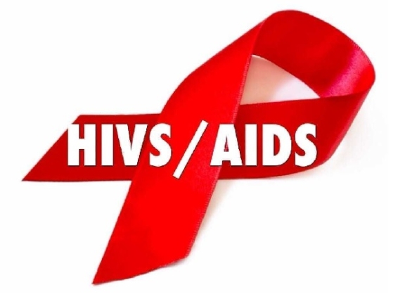 an estimated number of 935,000 Ghanaians had been infected with HIV