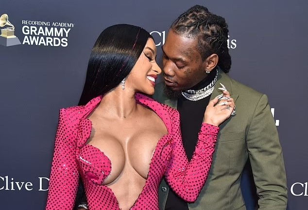 Cardi B and Offset UNFOLLOW each other on IG after cryptic post about 'outgrowing relationships' 