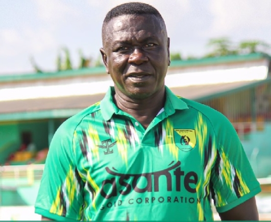 Coach Frimpong Manso has been appointed by GoldStars to replace Michael Osei