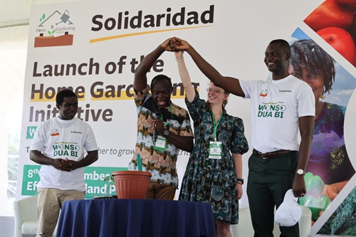 Solomon Gyan Ansah(2nd from left), Director of Crops Services, Ministry of Food and Agriculture, Naomi Tuinstra(middle), Second Secretary, Embassy of the Kingdom of Netherlands, and Bossman Owusu, Country Representative, Solidaridad Ghana, jointly launching the Home Gardening Initiative in Accra last Friday.Picture:EMMANUEL QUAYE