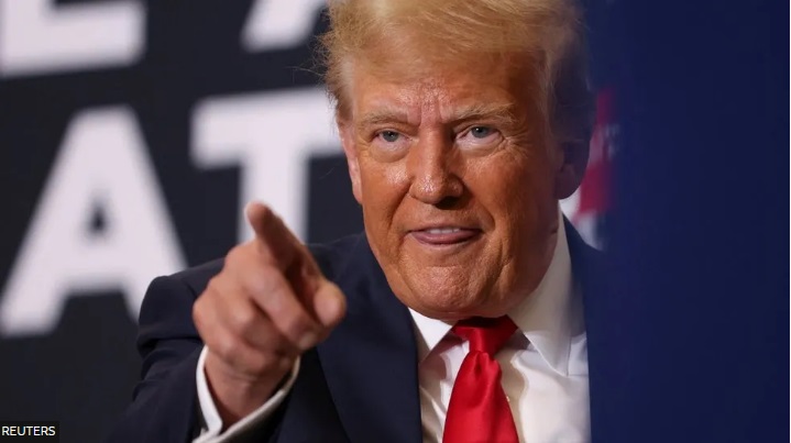 Colorado Supreme Court kicks Trump off ballot, citing 'insurrection'