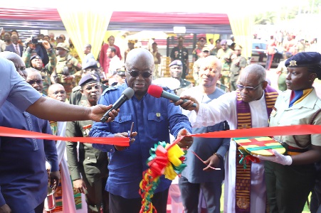 President Akufo-Addo cutting the ribbon to inaugurate the facility at the 37 Military hospital in Accra