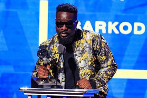 Biggest highlight of my music career- Sarkodie talks about collaboration Bob Marley with Bob Marley