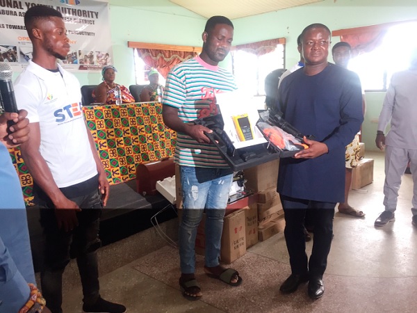 20 Receive support for vocational training
