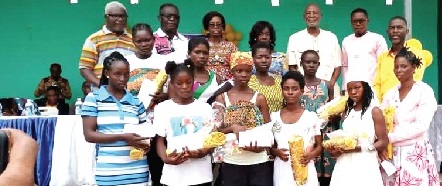 The beneficiaries of Home of Chances Foundation with some dignitaries.