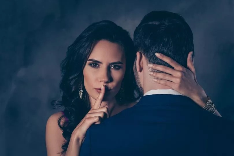 How to cheat and get away with it- according to a married 40-year-old man