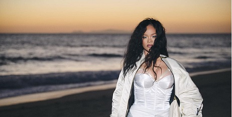 Rihanna stepping down as Savage X Fenty CEO