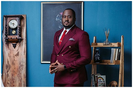 Desmond Elliot wins Surulere constituency with over 10,000 votes