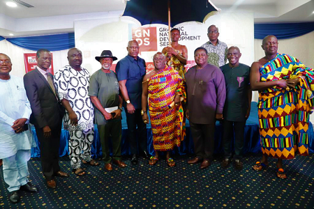  The Asafohene, Akyamfour Asafo Boakye Agyemang-Bonsu (4th from right); Ato Afful (middle), MD of GCGL, the speakers and other dignitaries, after the Graphic National Development Series held in Kumasi. Those with them include, Prof. Father Godfrey Nzamujo (4th from left), Founder of the Songhai Centre in Benin; Dr Michael Abu Sakara Foster (3rd from right), a specialist consultant in international agriculture and rural development; Abraham Dwuma Odoom (2nd from right), J.A. Kufuor Foundation, and Nana Yaw Sarpong Siriboe (right), the 2022 National Best Farmer. Picture: EMMANUEL BAAH