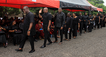 Ato Afful (waving hand), Managing Director, leading a delegation from GCGL to console the family of Maxwell Etse Yao Ocloo. With him include Theophilus Yartey (left), Editor, Graphic; Franklin Sowa (3rd from left), Director, Marketing, and some editors and staff of the company