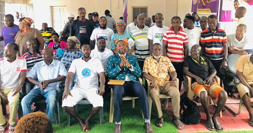 Teshie: Okoe Boye donates GH₵30,000 to Teshie fisherfolk