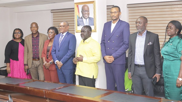 Adelino Cardoso (4th from left), Minister of Transport of Sao Tome, Herlander Medeiros (3rd from left), Director-General of the Port of Sao Tome, Kwaku Ofori Asiamah (5th from left), Minister of Transport, and other officials of the Ministry of Transport
