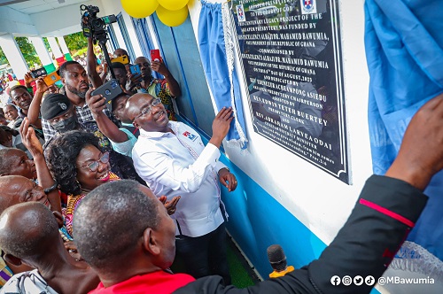 Vice President Bawumia commissions JHS classroom block he built for Presby Church in Kwaboanta