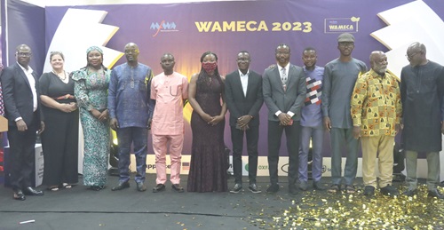 Fatimatu Abubakar (3rd from left), Deputy Minister of Information, with Sulemana Briamah (left), Executive Director, Media Foundation for West Africa; Muhammed Akinyemi (5th from right), the West African Journalist of the year 2023, some dignitaries and the award winners after the ceremony in Accra. Picture: ELVIS NII NOI DOWUONA