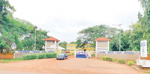 The main entrance of the Techiman Senior High School