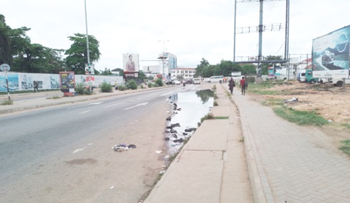 Insanitary conditions along the J.E.A. Mills Highway, where the Nkrumah Mausoleum is located