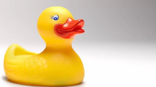'Ducking hell' to disappear from Apple autocorrect